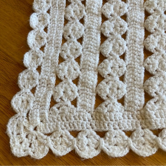 Beautiful Hand Crochet Afghan Baby Blanket 40”x48” White/Cream Gender Neutral - Picture 3 of 6